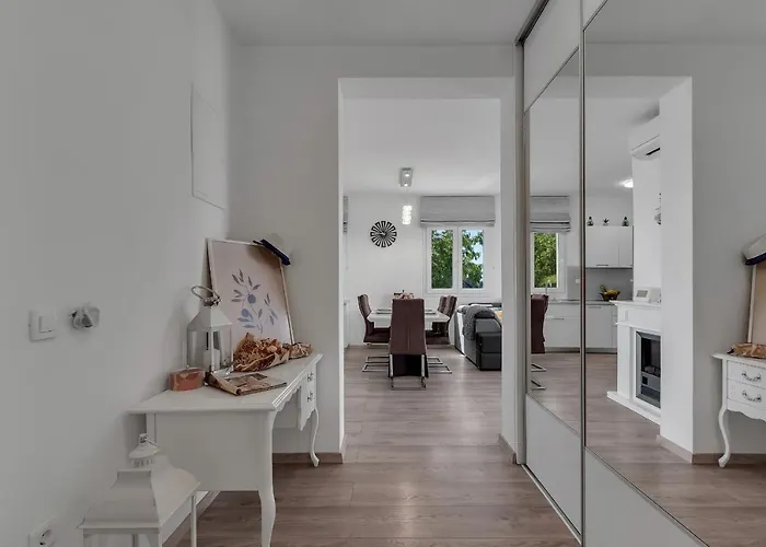 Daire Apricus Makarska